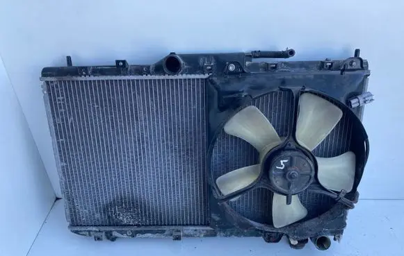 Toyota Avensis T220 Radiator set 1227505390 MN4221320420