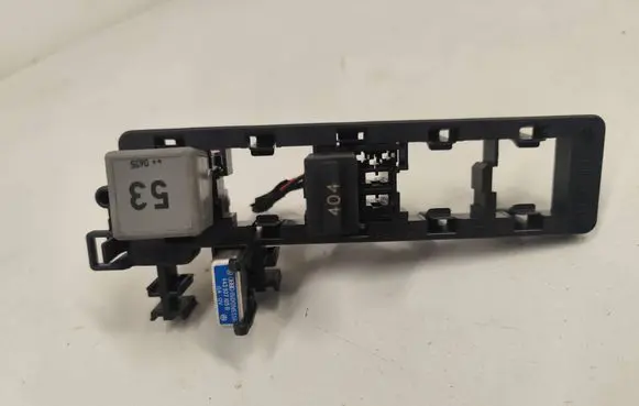Volkswagen PASSAT B6 Fuse box set 1K1937503
