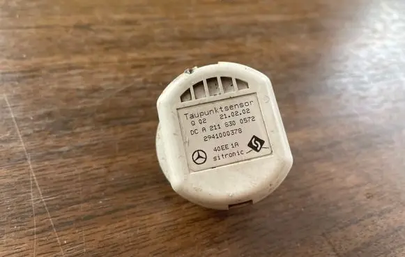 Mercedes-Benz C W203 Interior temperature sensor 2941000378