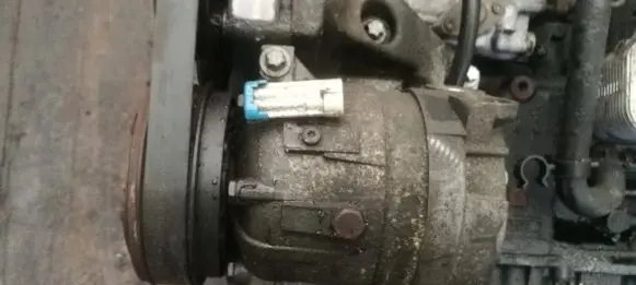 Opel Vectra B Air conditioning (A/C) compressor (pump) 