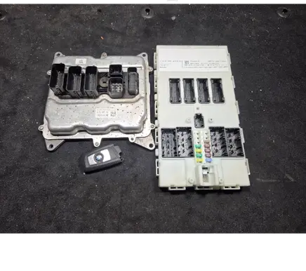 BMW 4 F32 F33 Engine control unit/module 8631689 9366410