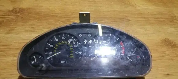 Mitsubishi Carisma Speedometer (instrument cluster) mr114291