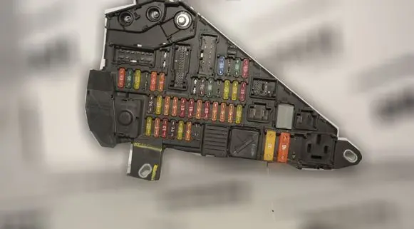 BMW 5 E60 E61 Fuse box set 6906558