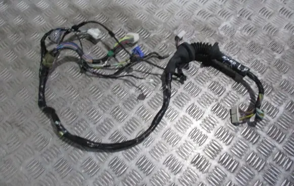 Mitsubishi ASX Front door wiring loom/harness boot 8512B722