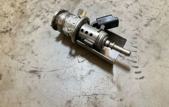 Peugeot Expert AdBlue injector 9813930180 L341B07105