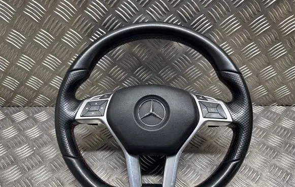 Mercedes-Benz E W212 Steering wheel A1724608303 3809496 03T059