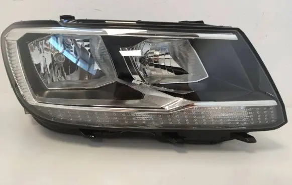 Volkswagen Tiguan Headlight/headlamp 5NB941006B