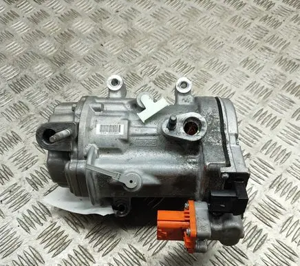 Ford Kuga III Air conditioning (A/C) compressor (pump) PZ1A19D623DA