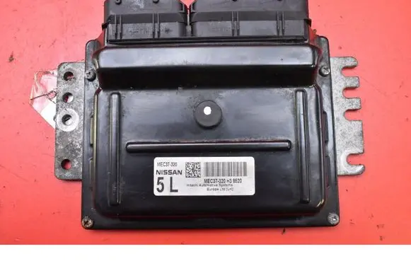 Nissan Micra Engine control unit/module ECU MEC37-320