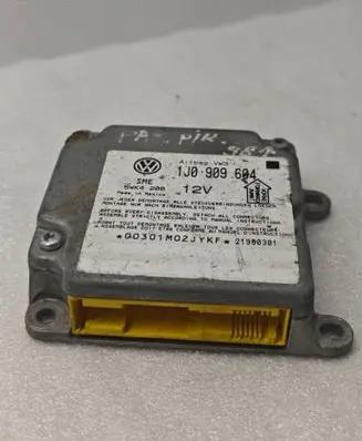 Volkswagen PASSAT B5 Airbag control unit/module 1J0909604