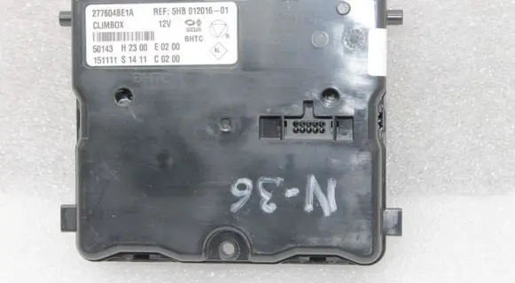 Nissan X-Trail T32 Climate control unit 277604BE1A