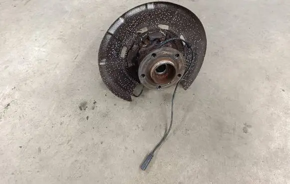 BMW X5 F15 Rear wheel hub spindle/knuckle 