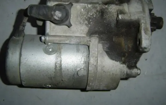 KIA Carens II Starter motor 3610027000 031013170