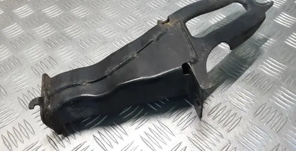 Volvo XC60 Other engine bay part