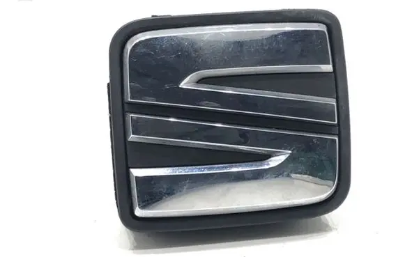 Seat Leon (5F) Tailgate/trunk/boot exterior handle 5F0827565D