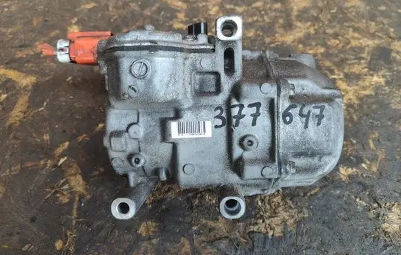 Toyota Prius (XW30) Air conditioning (A/C) compressor (pump) 8837047060