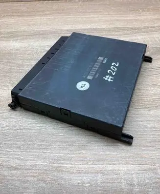Mercedes-Benz S W220 Seat control module 2208201026 7484
