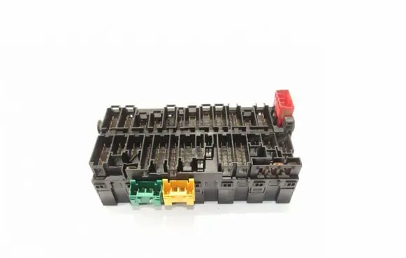 Volkswagen Caddy Fuse module 357937039