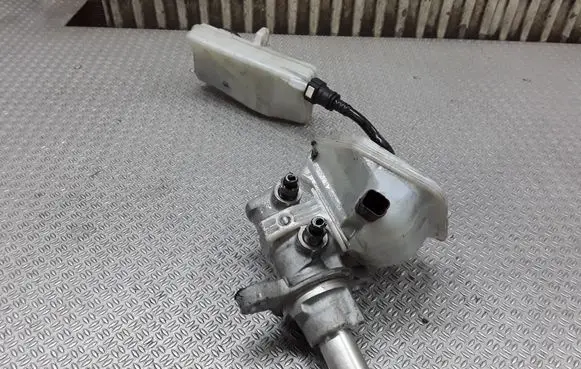 Peugeot 308 Master brake cylinder 020425424