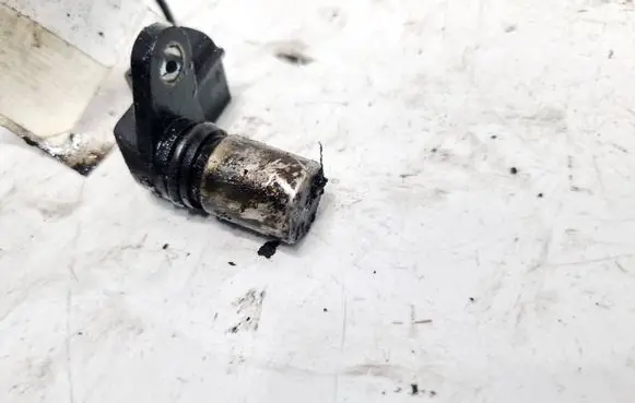 Camshaft position sensor