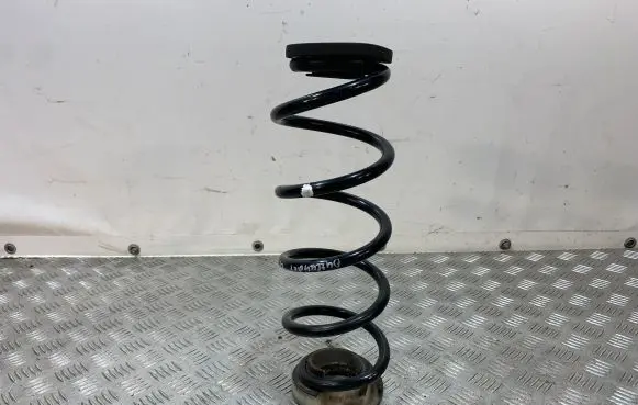 Mitsubishi Outlander IV Rear coil spring
