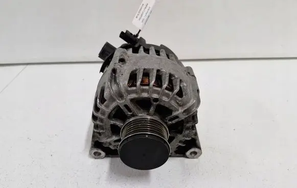 Citroen C3 Generator/alternator 9826574080