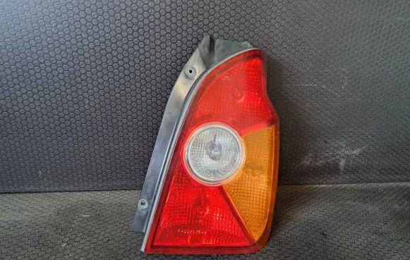 Hyundai Terracan Rear/tail lights 31025A