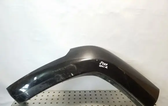 Jeep Cherokee III KJ Rear arch trim