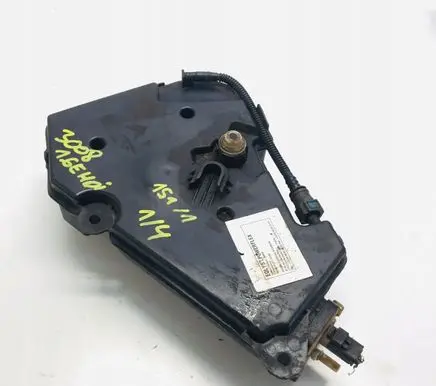 Peugeot 308 AdBlue liquid reservoir 
