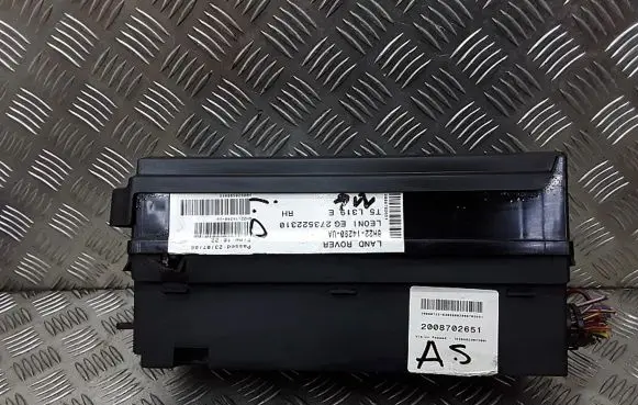 Land Rover Discovery 3 - LR3 Fuse module 8h2214290ua