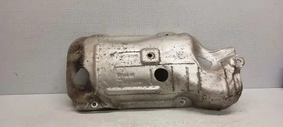 Opel Insignia A Heat shield in engine bay GM55562332 2392399593001
