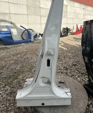 BMW X3 F25 Pillar (middle) 