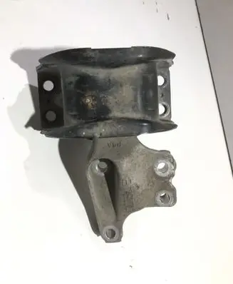 Citroen C4 Grand Picasso Engine mount bracket 9681855180