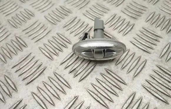Citroen Berlingo Front fender indicator light 9680057480