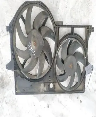 Peugeot 806 Radiator cooling fan shroud 8240141