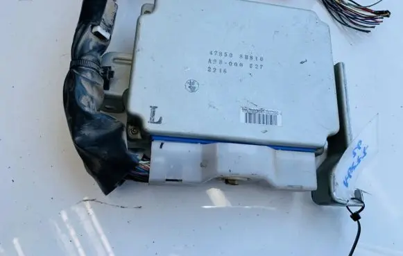 Nissan X-Trail T30 ABS control unit/module 478508h810 a98000u27