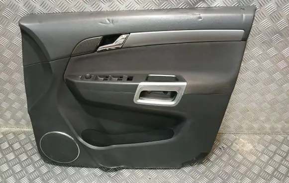 Opel Antara Front door card panel trim