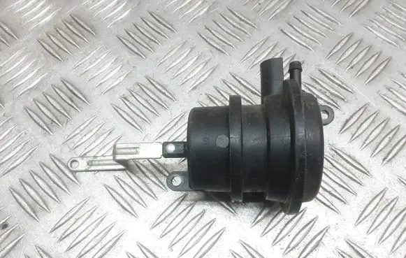 Jeep Grand Cherokee (WJ) Vacuum valve 4831915