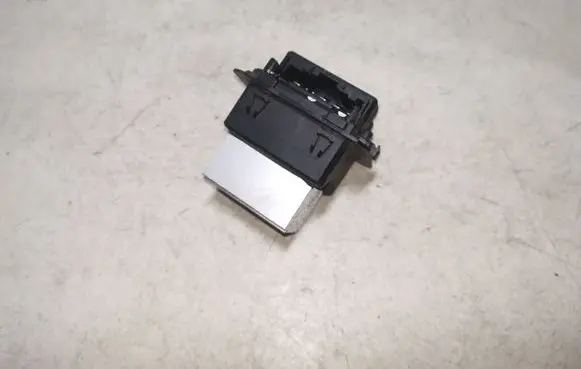 Renault Trafic III (X82) Heater blower motor/fan resistor T1031332X T1031332XB