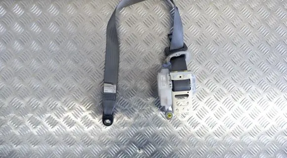 Toyota Prius (XW30) Front seatbelt 7321047140 7321047141 7321047143