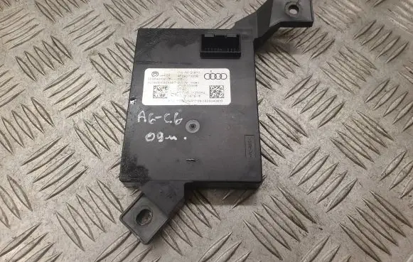 Audi A6 S6 C6 4F Keyless (KESSY) go control unit/module 4F0907335B