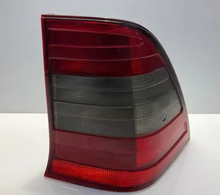 Mercedes-Benz C W202 Rear/tail lights 2028204064 A2028204064