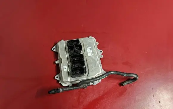 BMW X5 F15 Engine control unit/module 8617520 030024330 0261S09662
