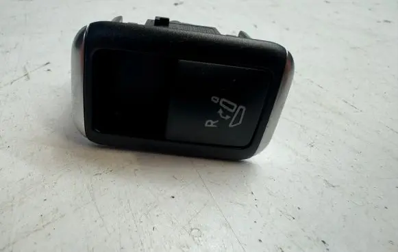 Mercedes-Benz GLS X166 Seat control switch A1668201310
