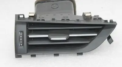 Toyota Avensis T270 Dashboard side air vent grill/cover trim 5566005120