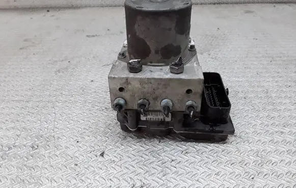 Audi A6 S6 C6 4F ABS Pump 4F0910517AD 4F0614517AA