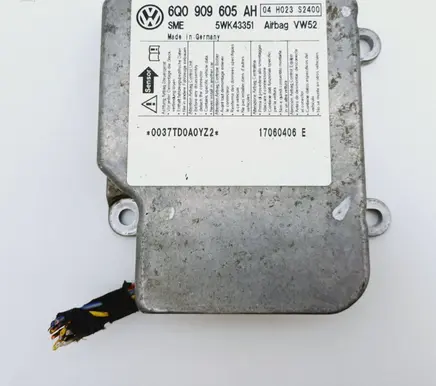 Volkswagen Caddy Airbag control unit/module 6Q0909605AH 5WK43351
