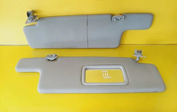 Volkswagen Golf III Sun visor