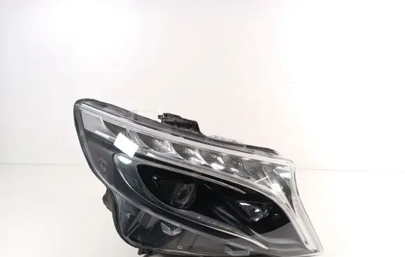 Mercedes-Benz Vito Viano W447 Headlight/headlamp A4479061501