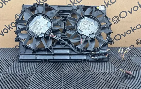 Audi A8 S8 D4 4H Radiator cooling fan shroud A46575108 4H0121003M